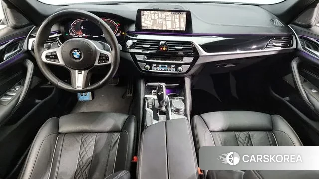 BMW 5 Series (G30) id 3008672 из Кореи 17