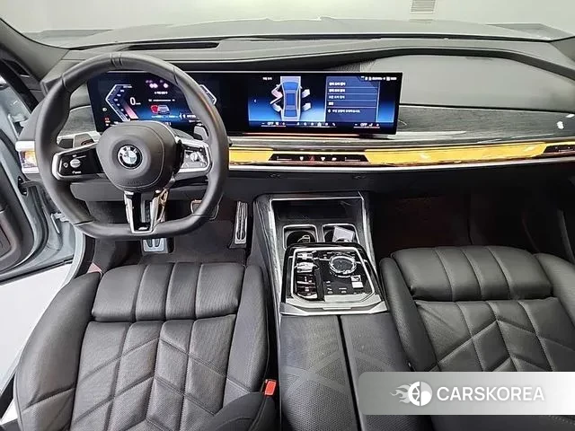 BMW 7 Series (G70) id 3477448 из Кореи 17