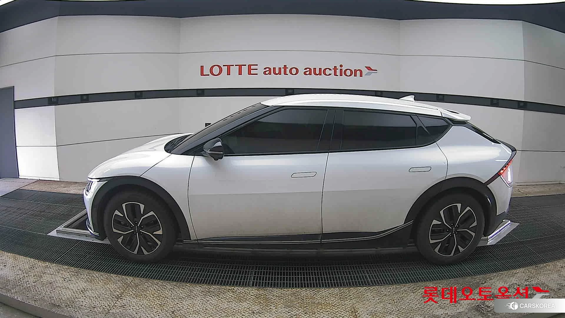 Kia EV6 id 3888405 из Кореи 34