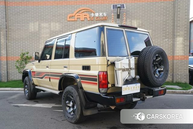 Toyota Land Cruiser 70 Series id 4239725 из Китая 14