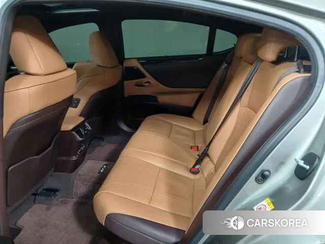 Lexus ES300h 7th generation id 3789229 из Кореи 17