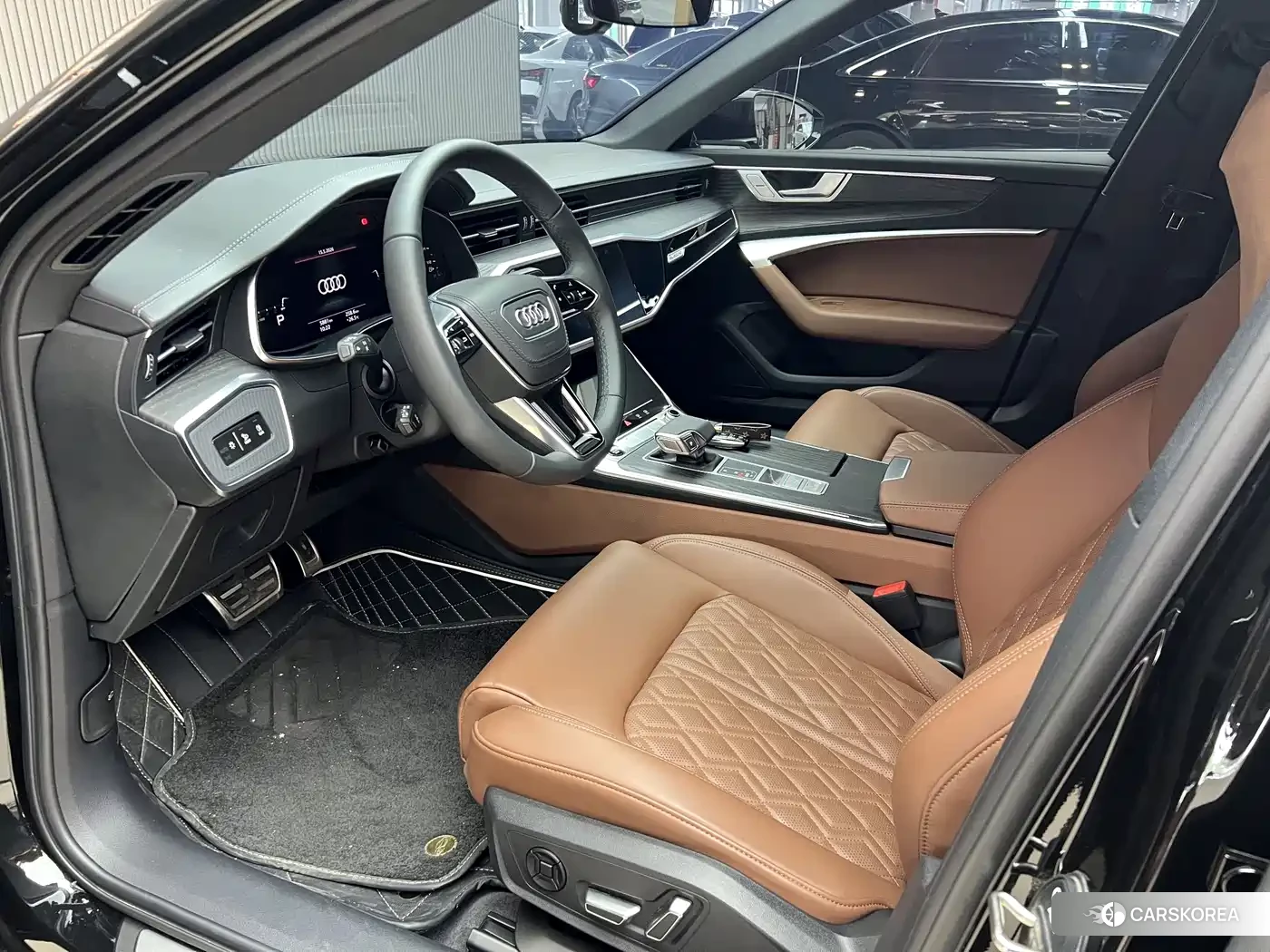 Audi A6L id 4539420 из Китая 17