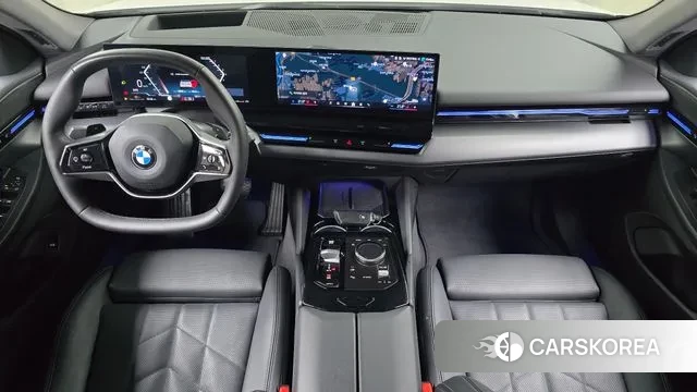 BMW 5 Series (G60) id 3711564 из Кореи 17