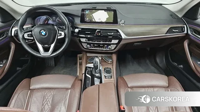 BMW 5 Series (G30) id 3607954 из Кореи 17