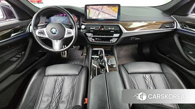 BMW 5 Series (G30) id 4529424 из Кореи 30