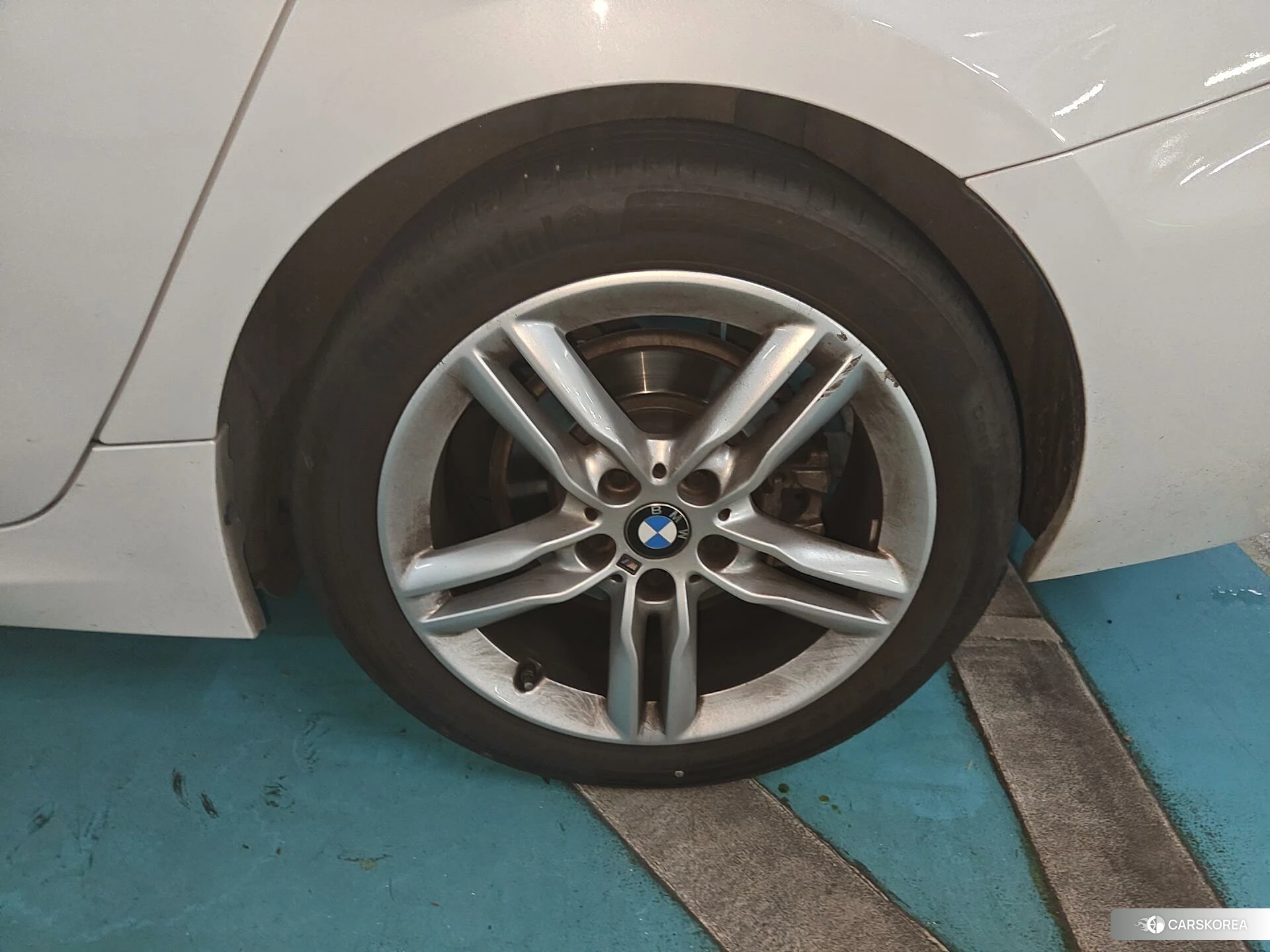 BMW 1 series id 4405740 из Китая 18
