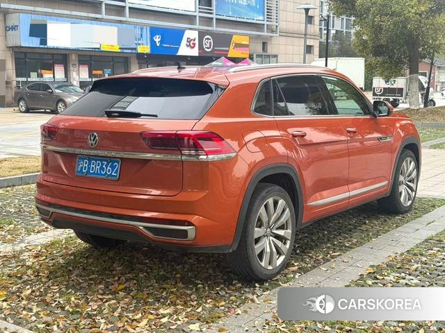 Volkswagen Tourang id 4238981 из Китая 7