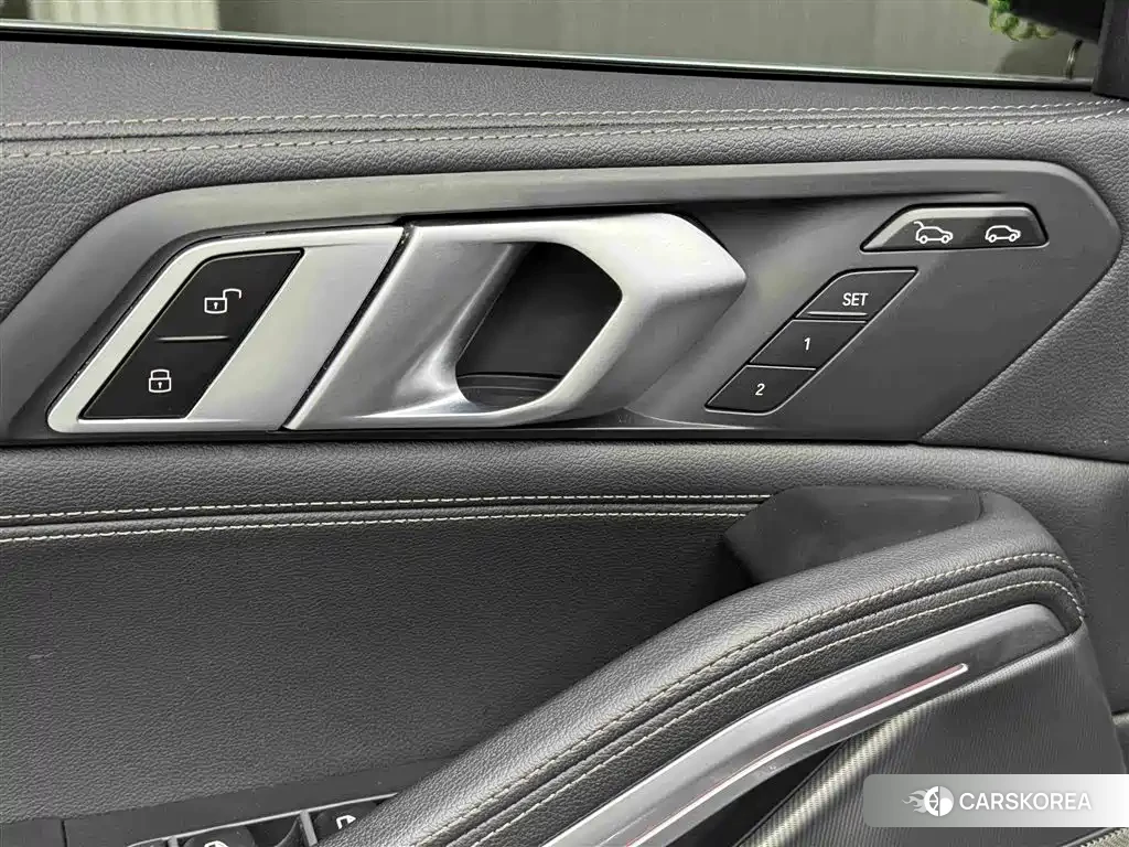 BMW X6 id 4679837 из Китая 18