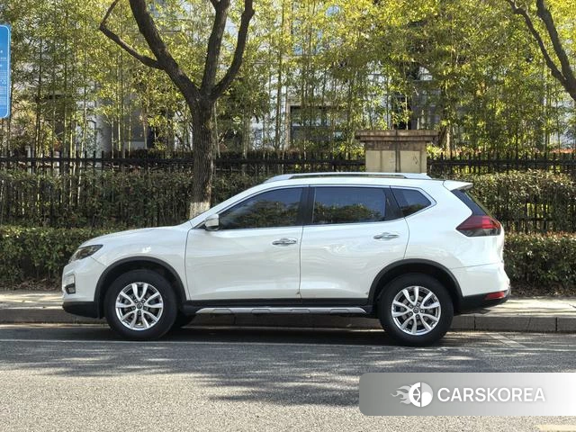 Nissan Qijun id 4240796 из Китая 10