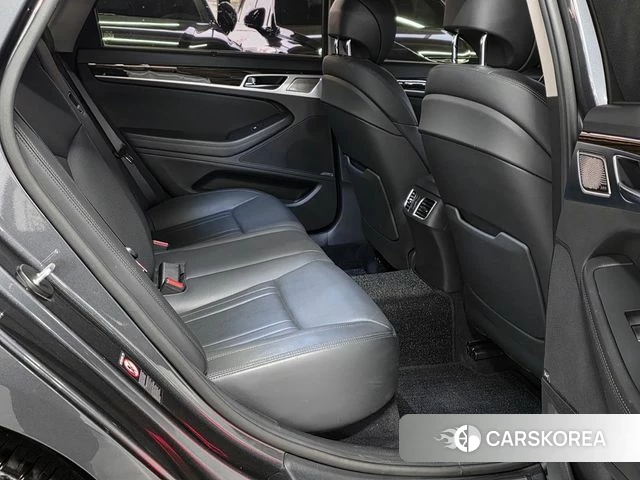 Genesis G80 id 3879443 из Кореи 17