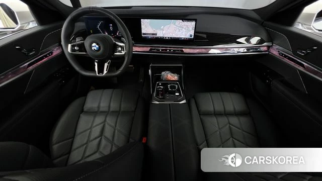 BMW 7 Series (G70) id 3921615 из Кореи 17