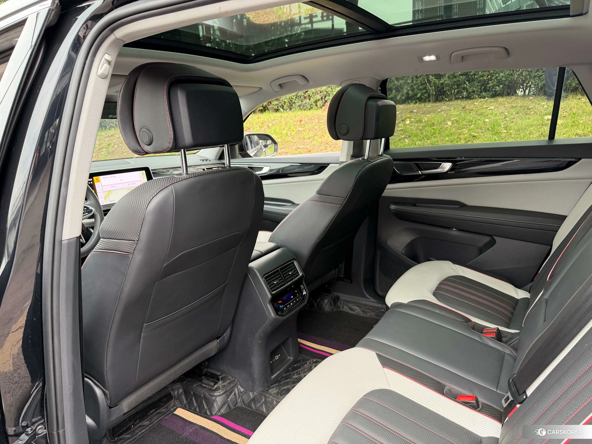 Volkswagen Tourang id 4420972 из Китая 10