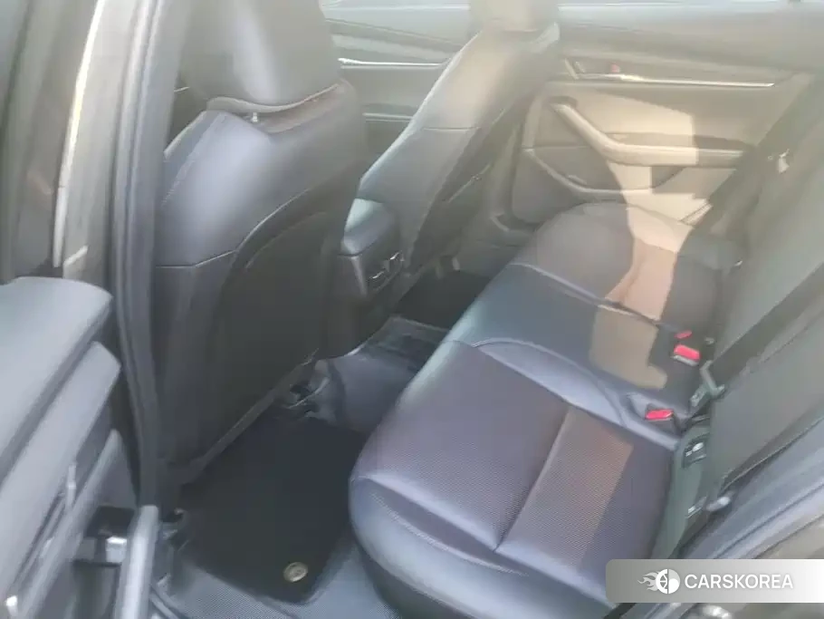 Mazda 3 id 4644433 из Китая 13