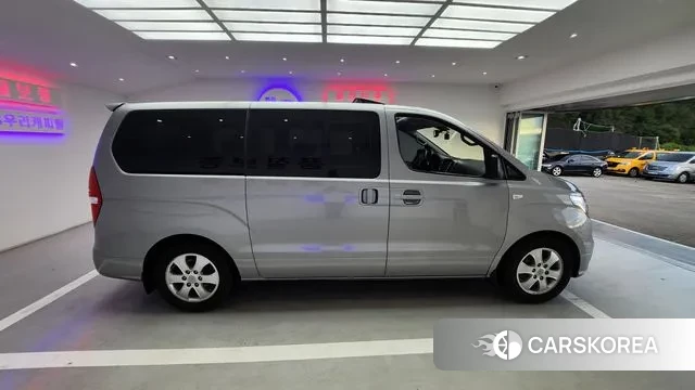 Hyundai The New Grand Starex id 3179009 из Кореи 17