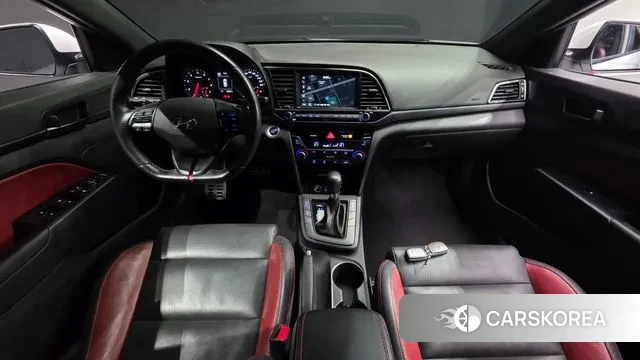 Hyundai Avante AD id 3714054 из Кореи 17