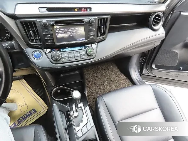 Toyota RAV4 id 3413168 из Кореи 17