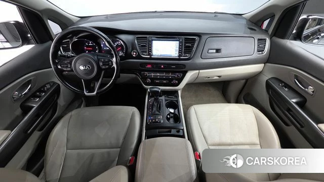 Kia All New Carnival id 4596449 из Кореи 17