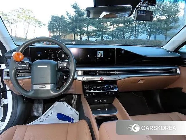 Hyundai Grandeur (GN7) id 3566101 из Кореи 17