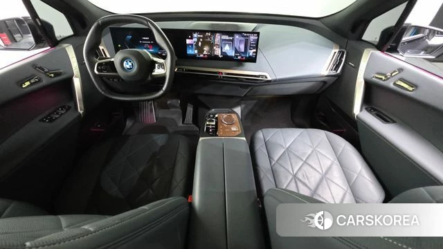 BMW iX id 4500470 из Кореи 32