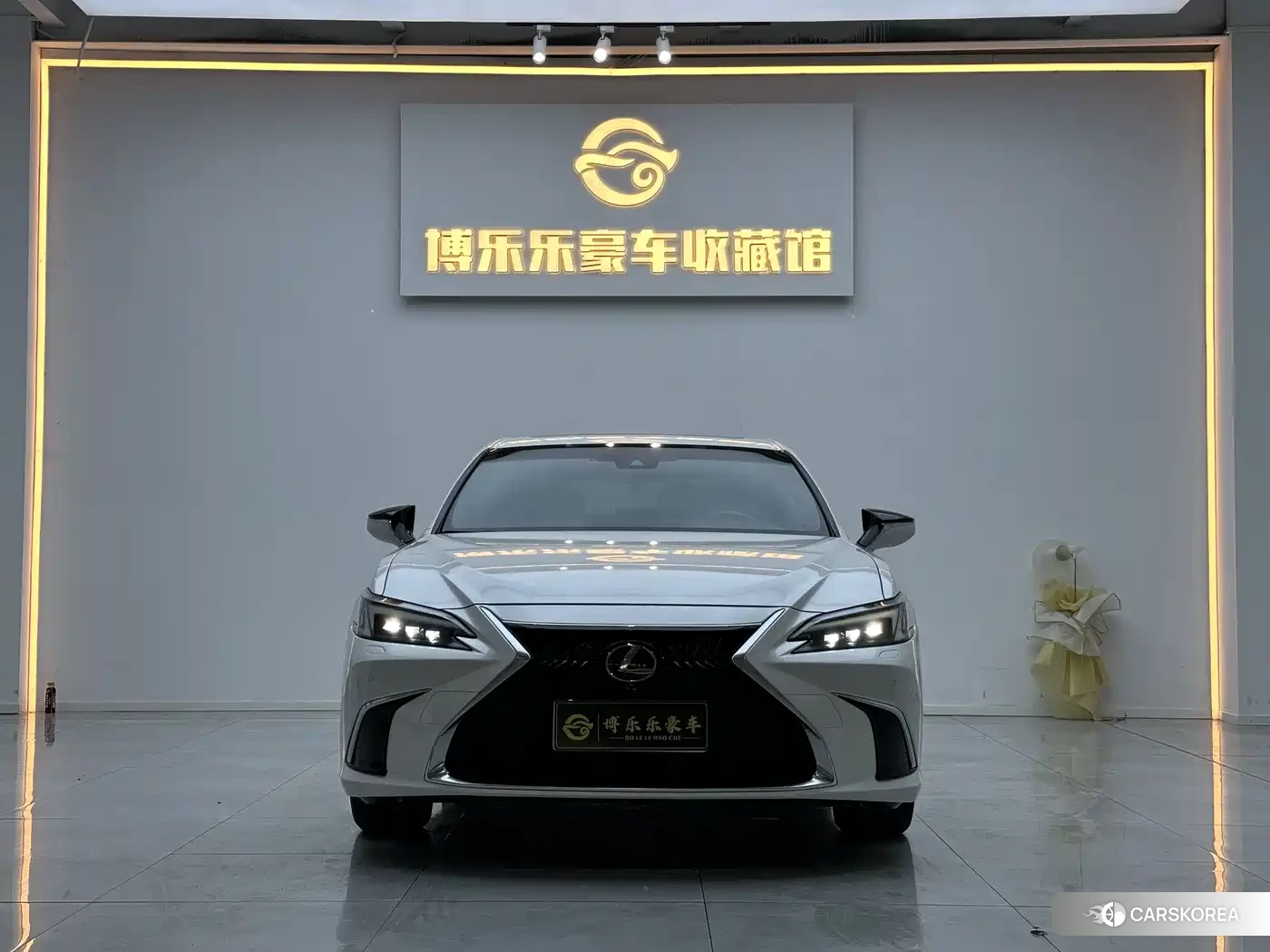 Lexus ES id 4547634 из Китая 15