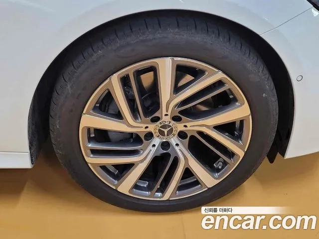 Mercedes-Benz E-Class W214 id 2943138 из Кореи 17