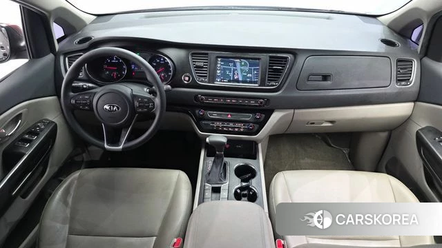 Kia The New Carnival id 4530463 из Кореи 17