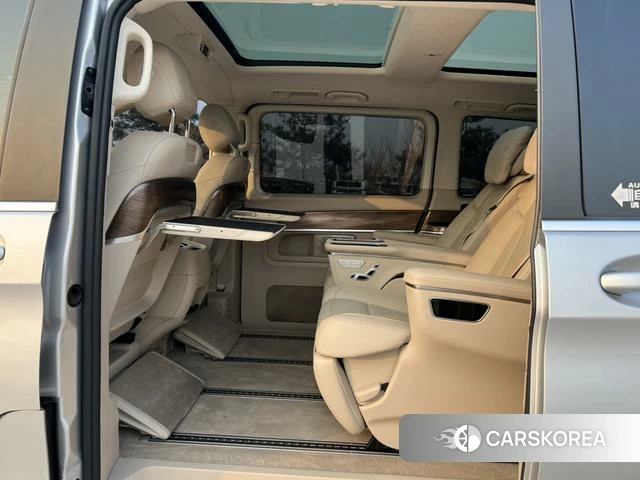 Mercedes-Benz V-class id 3889880 из Китая 15