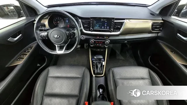 Kia Stonic id 3033996 из Кореи 17