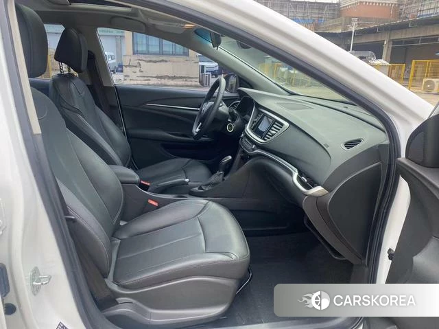 Buick Yinglang id 4238104 из Китая 11