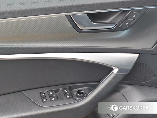 Audi A6L id 4253958 из Китая 13