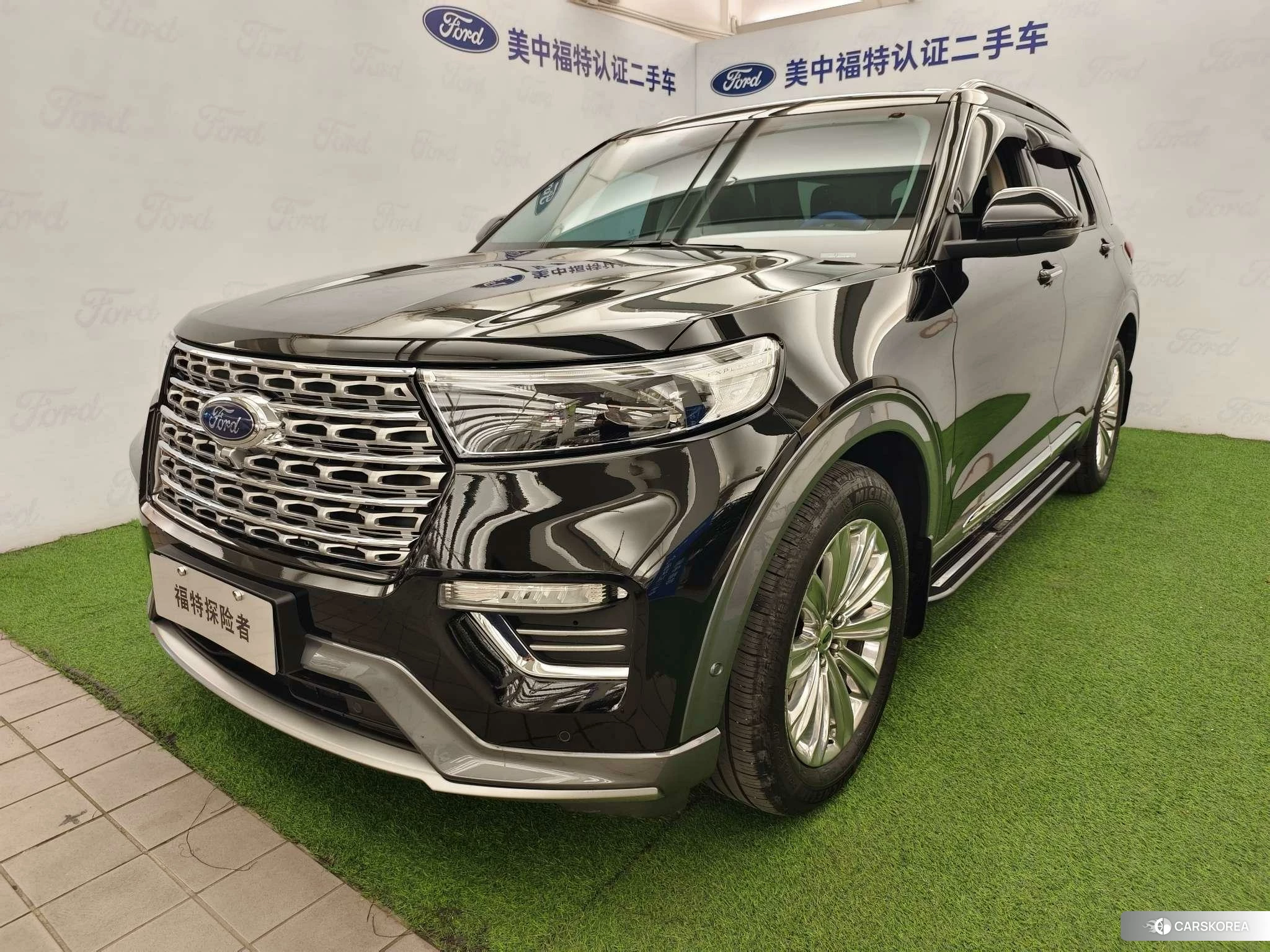Ford Explorer id 4420817 из Китая 9