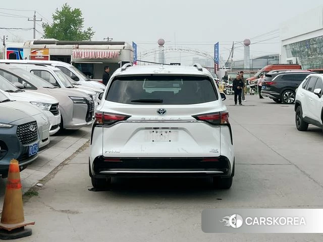 Toyota Saina id 3913635 из Китая 7
