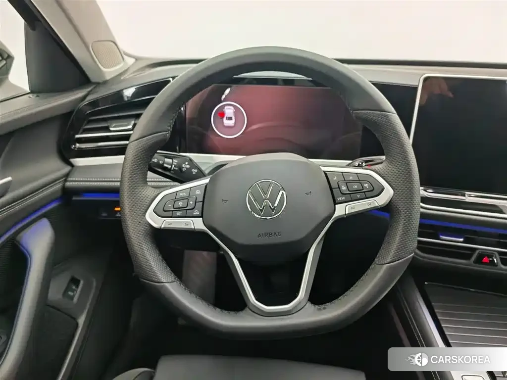 Volkswagen Magotan id 4553930 из Китая 21