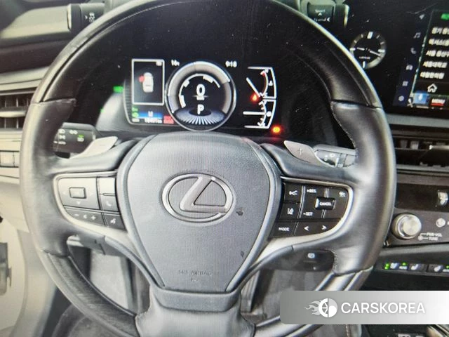 Lexus ES300h 7th generation id 4222695 из Кореи 14