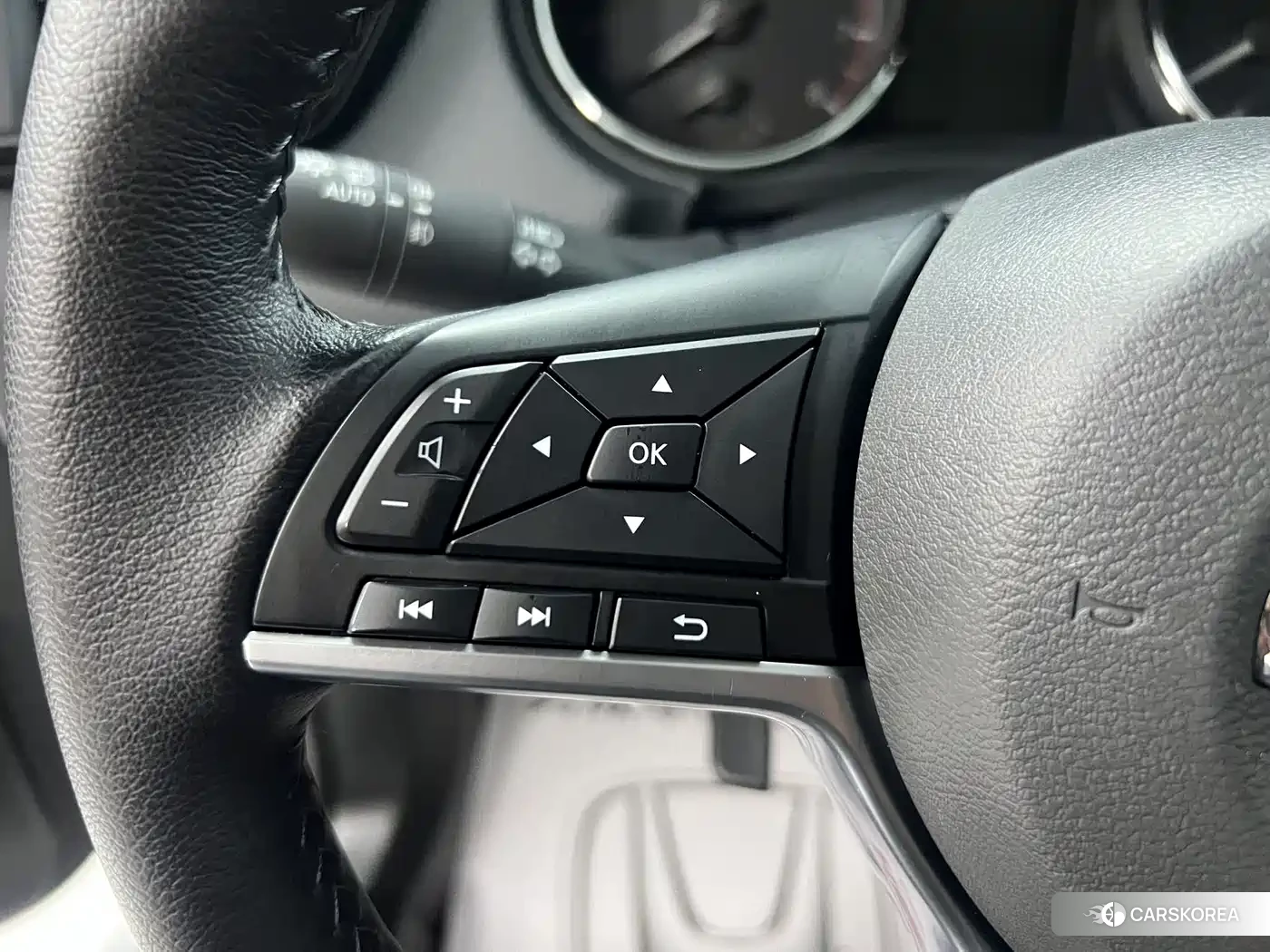 Nissan Qijun id 4606871 из Китая 16