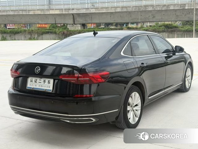 Volkswagen Passat id 4190330 из Китая 7