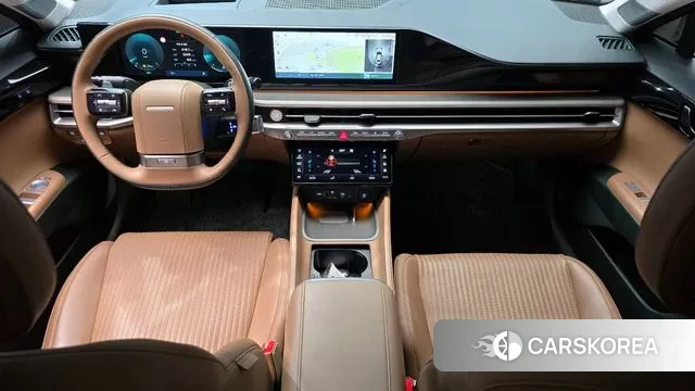 Hyundai Grandeur (GN7) id 3758003 из Кореи 17