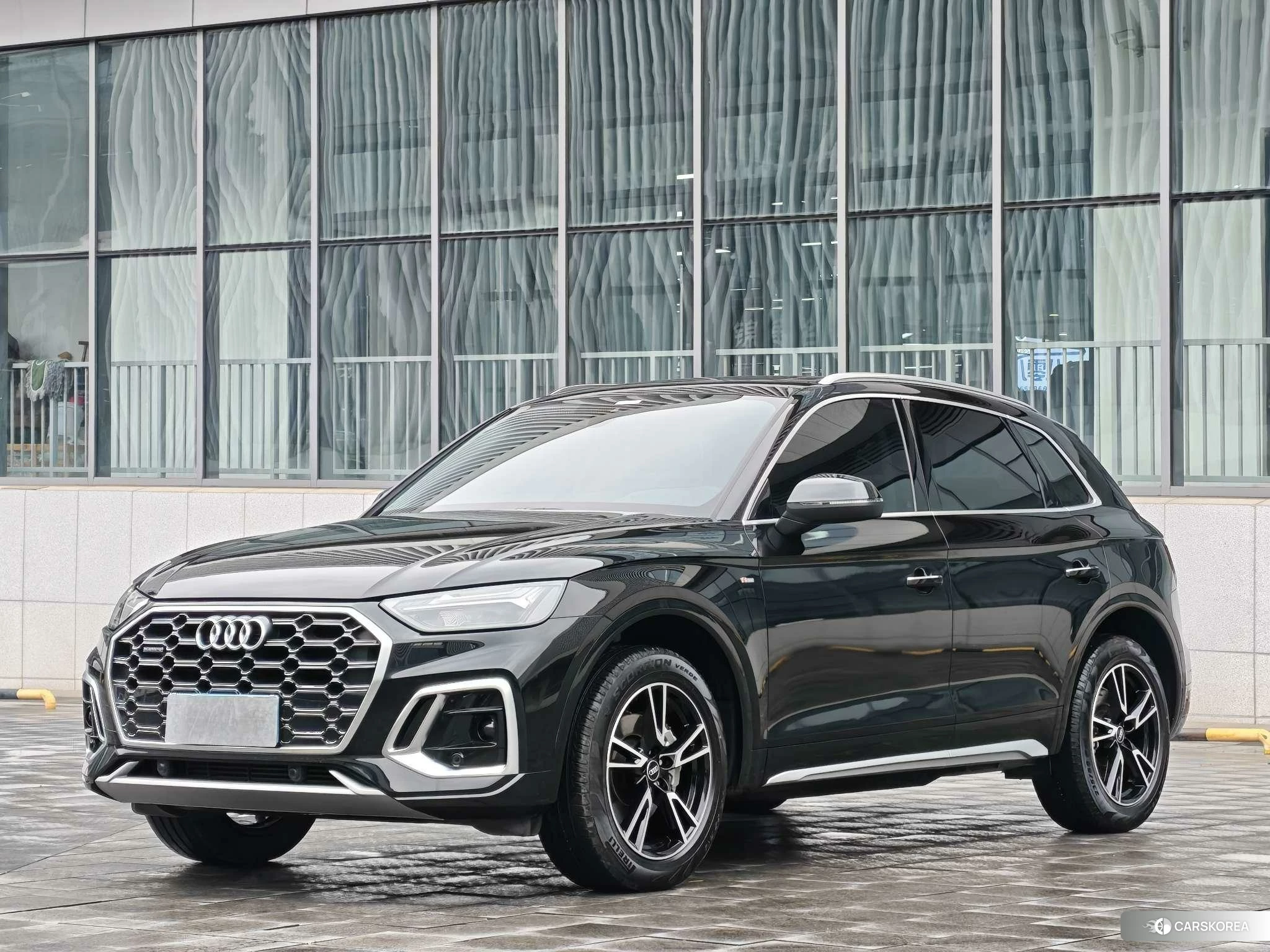 Audi Q5L id 4461774 из Китая 14