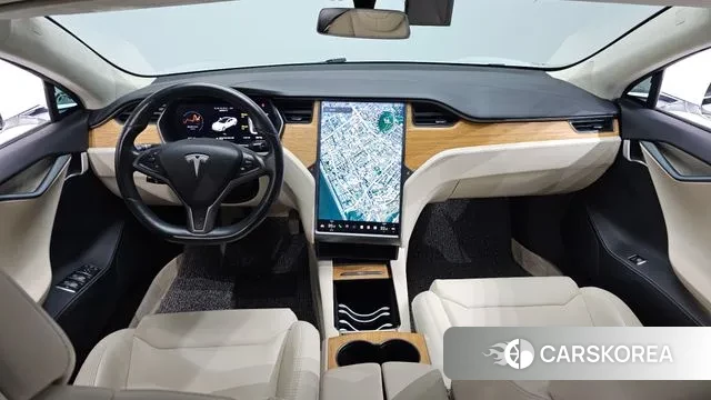Tesla Model S id 3308000 из Кореи 17