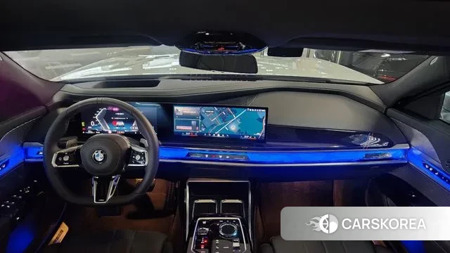 BMW 7 Series (G70) id 3745036 из Кореи 17