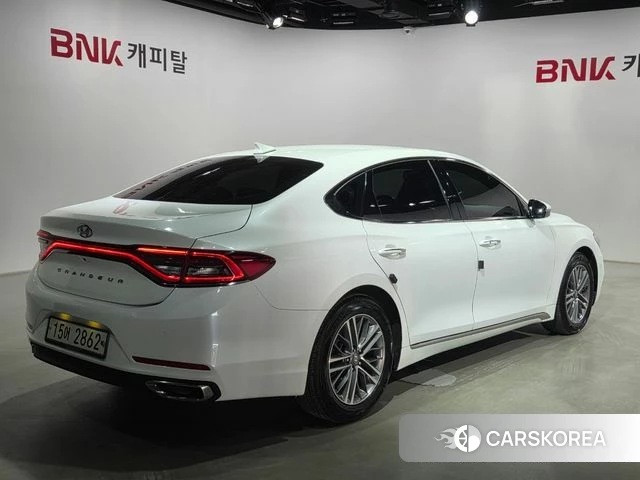 Hyundai Grandeur IG id 4435685 из Кореи 17