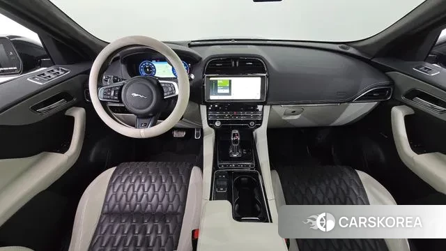 Jaguar F-PACE id 3621965 из Кореи 17