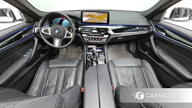 BMW 5 Series (G30) id 3427192 из Кореи 17