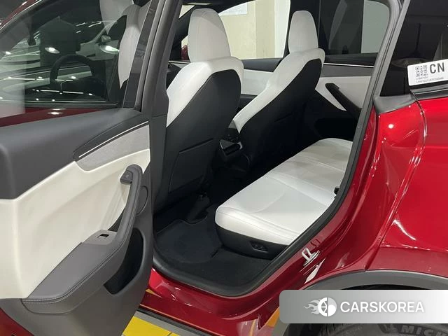 Tesla Model Y id 3920266 из Китая 16