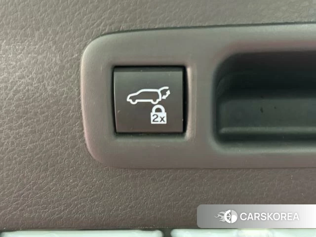 Toyota Grevia id 4263655 из Китая 28
