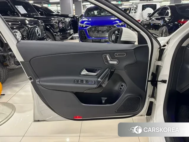 Mercedes-Benz A-Class W177 id 3484481 из Кореи 12