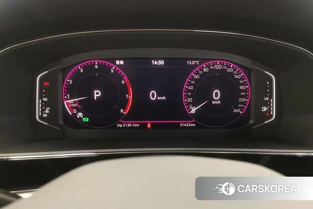 Volkswagen Passat id 4182718 из Китая 14
