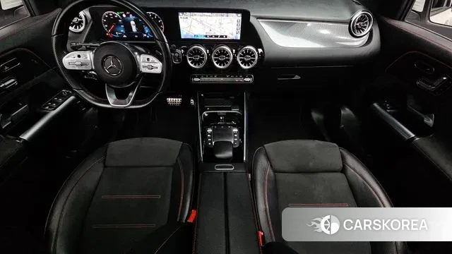 Mercedes-Benz GLA - Class H247 id 3279419 из Кореи 17