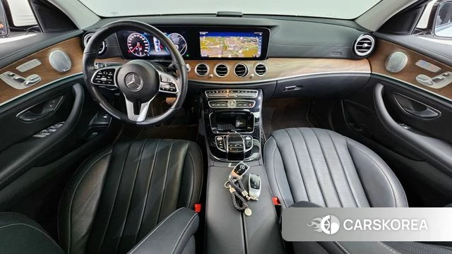 Mercedes-Benz E-Class W213 id 3905552 из Кореи 17