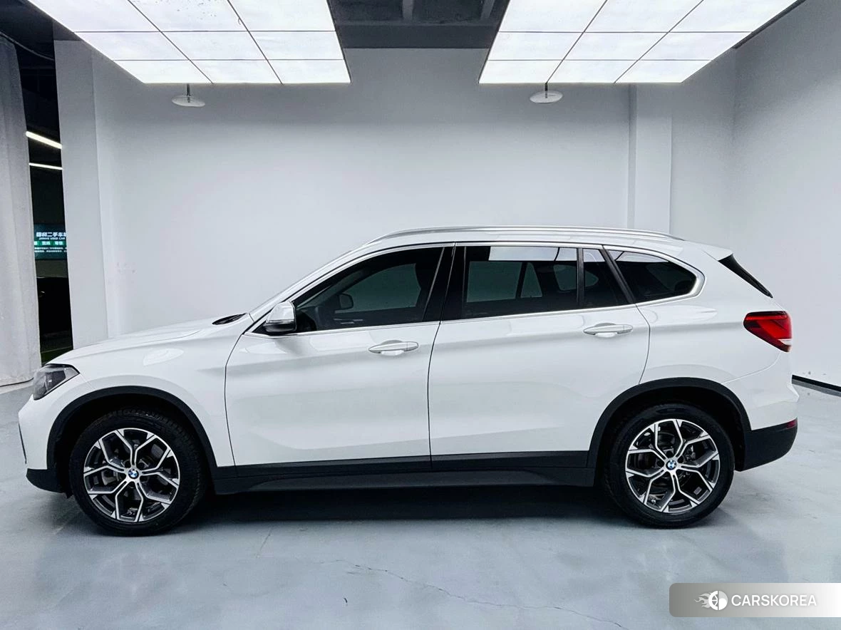 BMW X1 id 4510493 из Китая 18